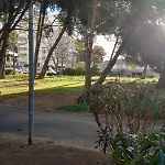 Appartamento Béziers, Chez Chrystel Et Pierre, Proche Hôpital Et Commodités 2 Chambres, Cosy Dans Résidence, Place De Parking Privée, 10mn De La En Voiture Béziers