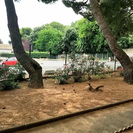 Béziers, Chez Chrystel Et Pierre, Proche Hôpital Et Commodités 2 Chambres, Cosy Dans Résidence, Place De Parking Privée, 10mn De La En Voiture Appartamento Béziers